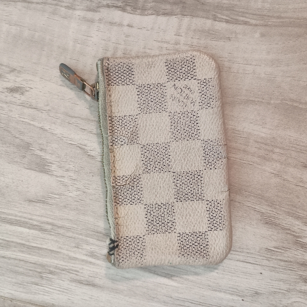 Authentic Louis Vuitton Coin case Mini Purse Damier Azur White Key Chain Leather - Picture 3 of 14